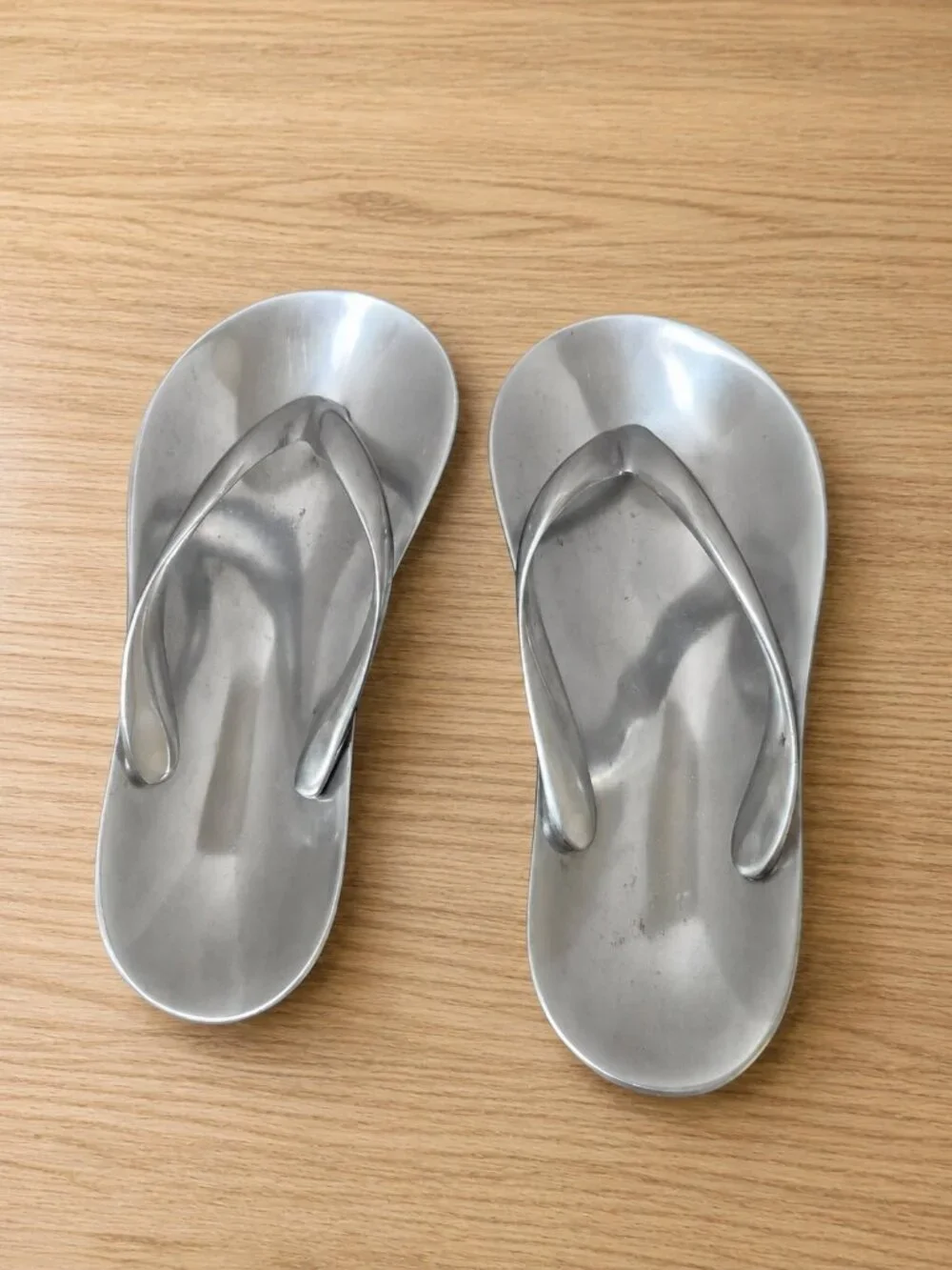 Flip-flop Trinket Trays